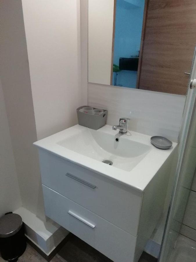 Studio Port تولون المظهر الخارجي الصورة